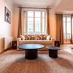 Tbs 326 - Superb With Eiffel Tower View Apartament Paryż
