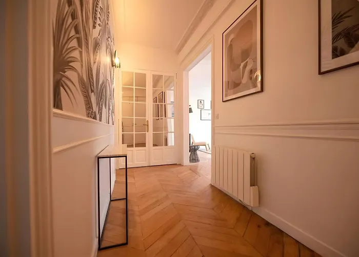 Tbs 326 - Superb With Eiffel Tower View Apartment